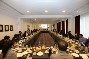 题令狐家木兰花“xc体育”(图3) xc体育